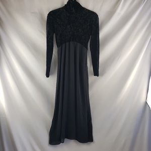 Judy's women's Velvet Long Dress